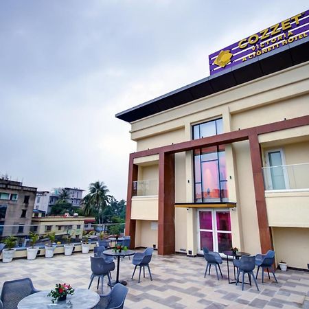Cozzet Victoria Hotel Bhubaneswar Exterior foto
