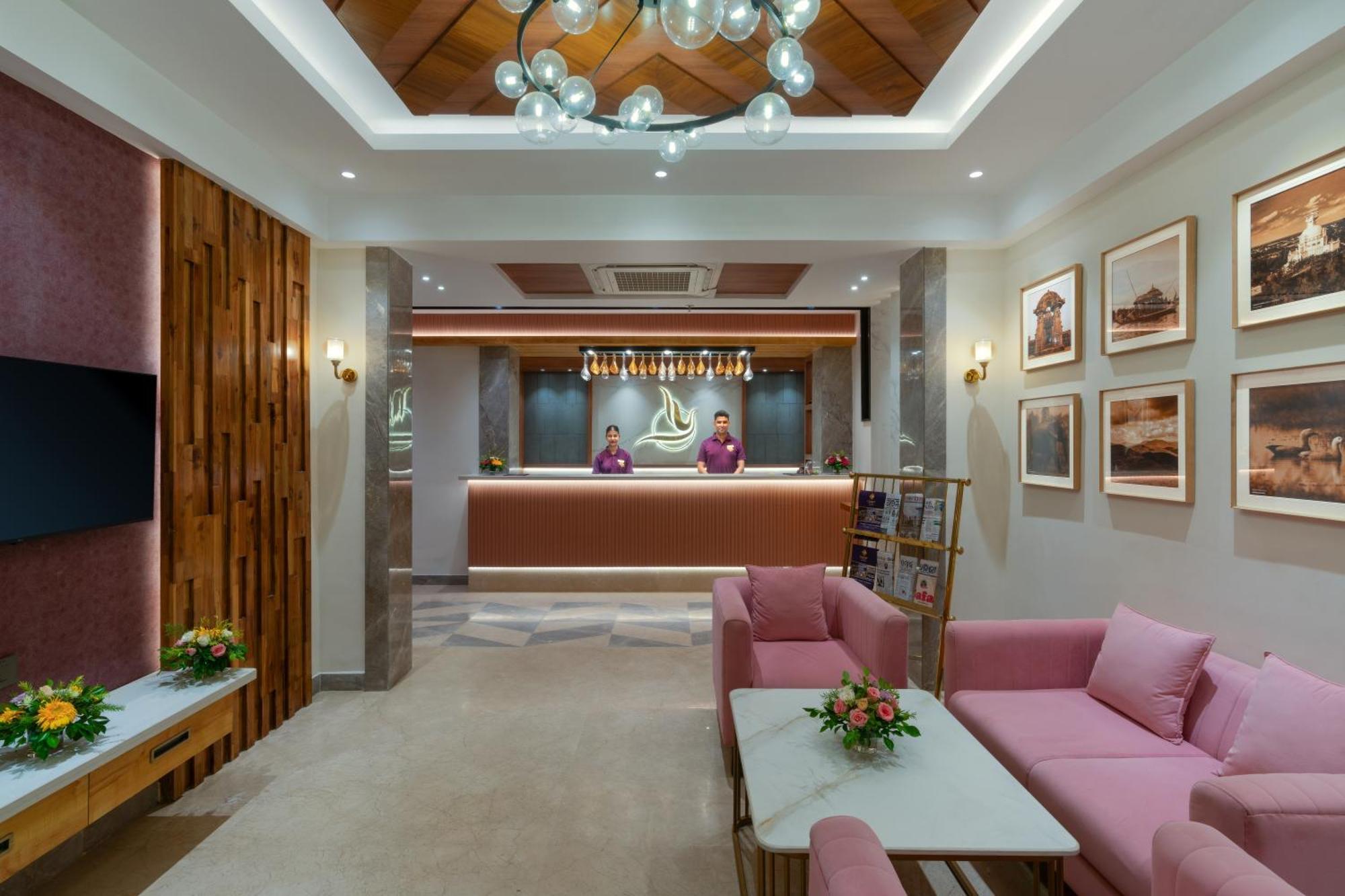 Cozzet Victoria Hotel Bhubaneswar Exterior foto